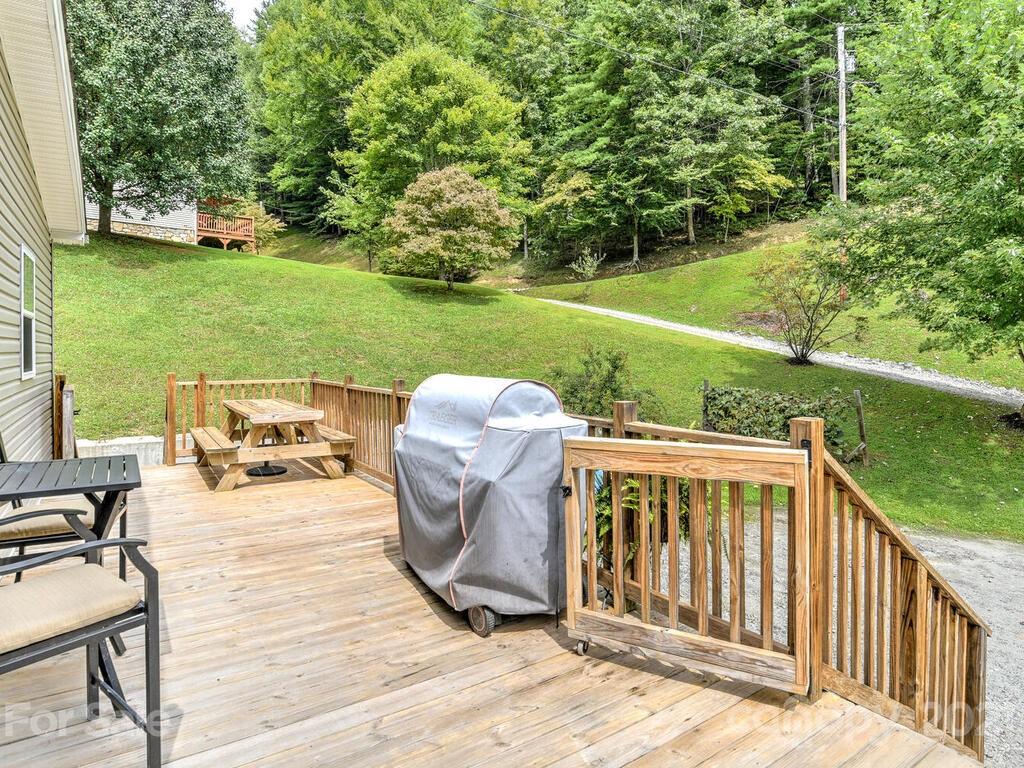 940 Fisher Branch Road Marshall, NC 28753 - Photo 30 of 35 Gallery Image 30