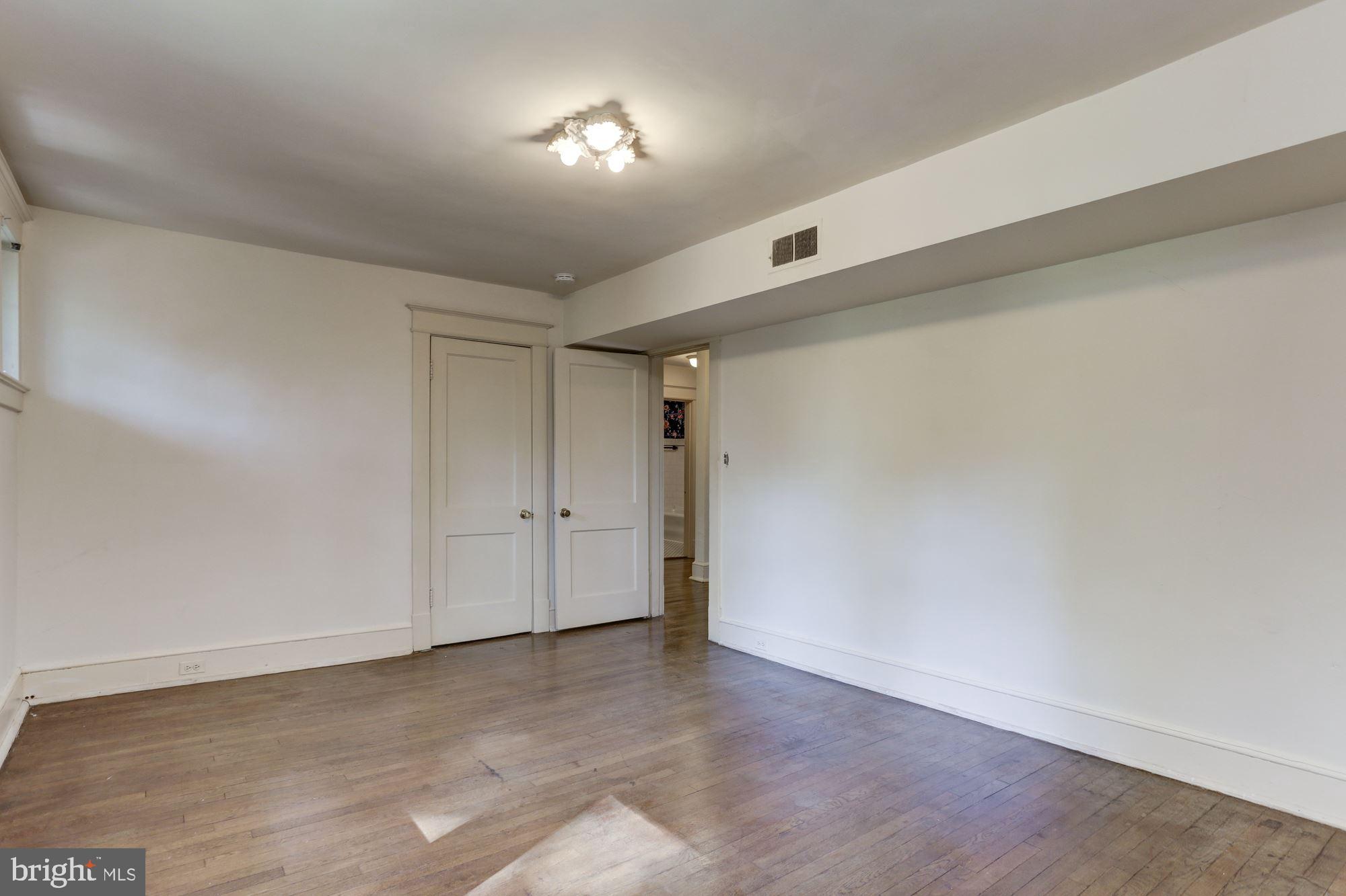 1411 Highland Drive Silver Spring, MD 20910 - Photo 17 of 36