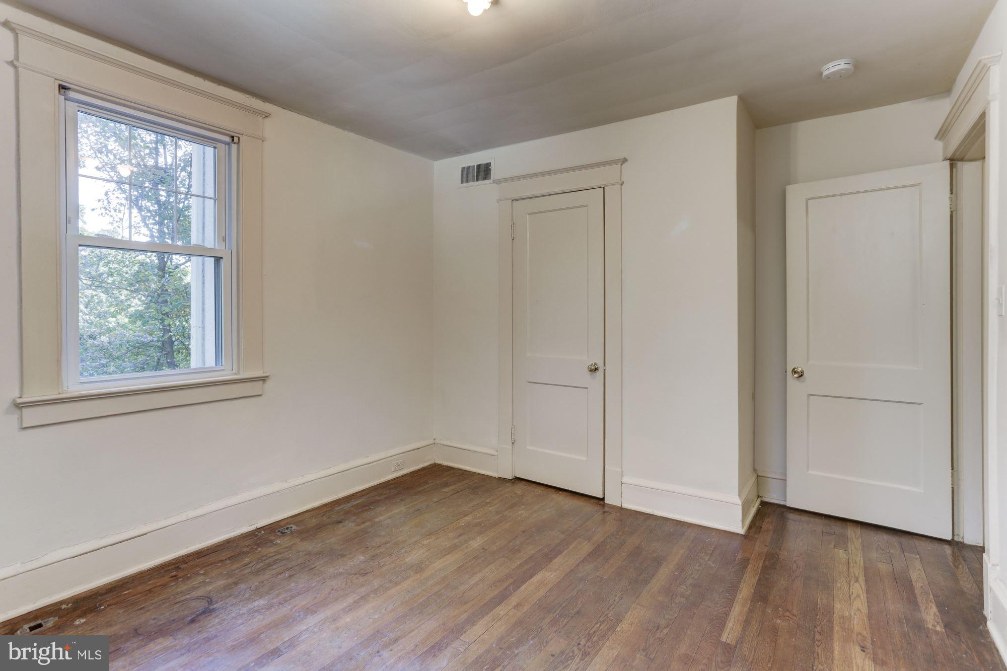 1411 Highland Drive Silver Spring, MD 20910 - Photo 18 of 36