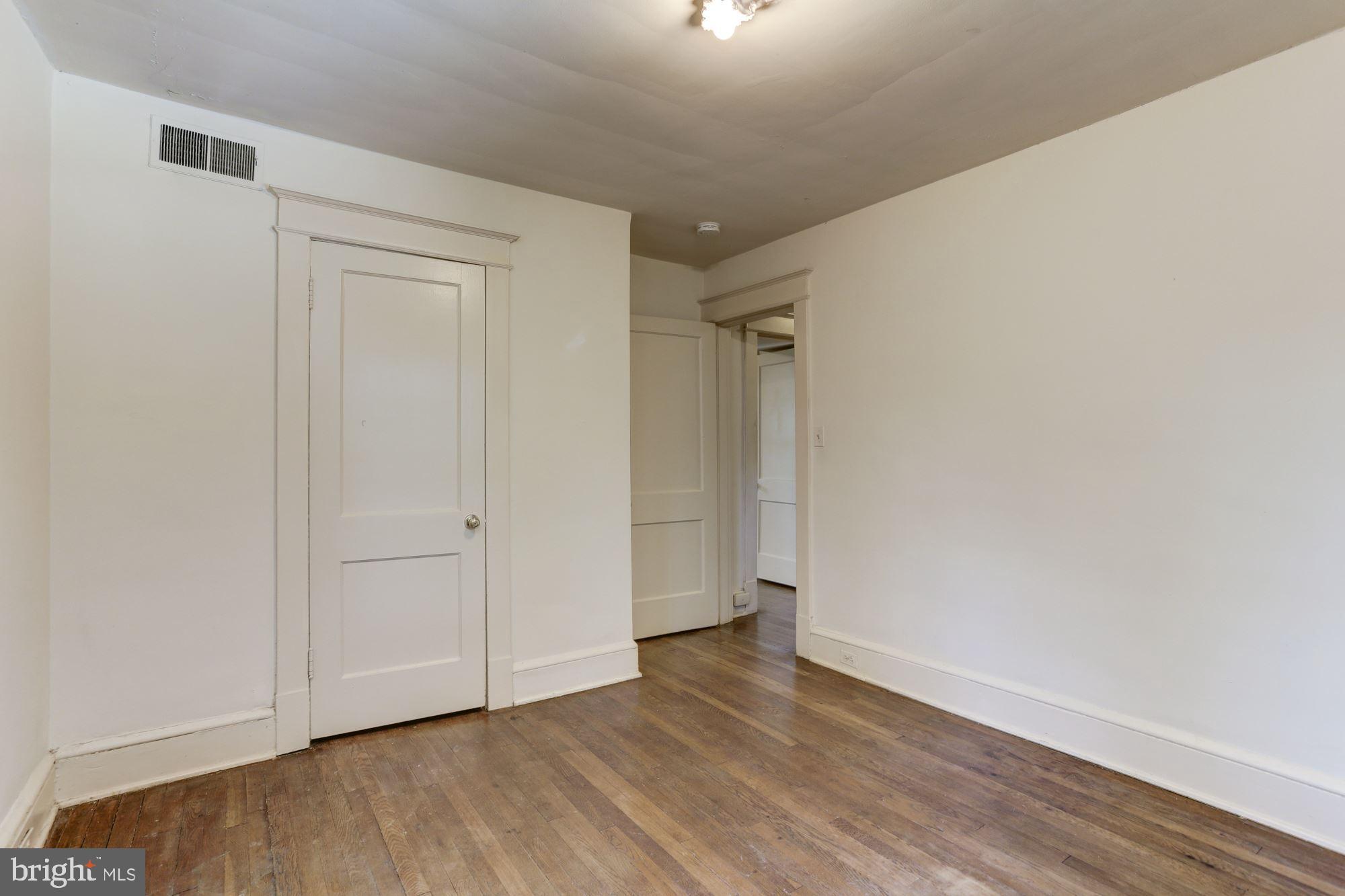 1411 Highland Drive Silver Spring, MD 20910 - Photo 19 of 36