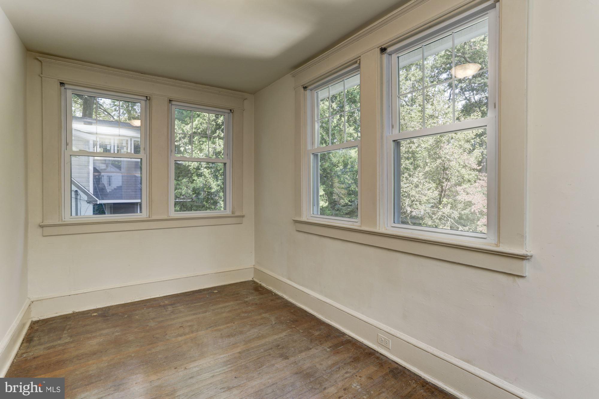 1411 Highland Drive Silver Spring, MD 20910 - Photo 22 of 36