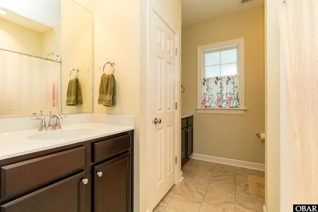 $450,000 | 715 Arvilla Lane, Manteo, NC 27954