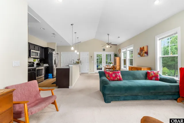 $450,000 | 715 Arvilla Lane, Manteo, NC 27954