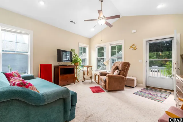 $450,000 | 715 Arvilla Lane, Manteo, NC 27954