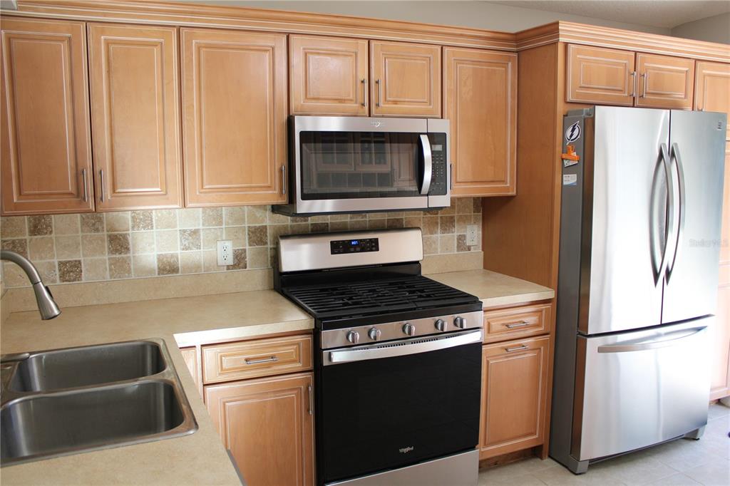 3931 Day Bridge Place Ellenton, FL 34222 - Photo 3 of 48