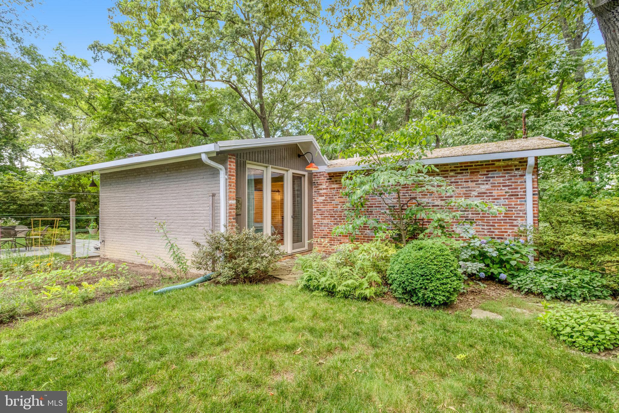 1917 Marthas Road Alexandria, VA 22307 - Photo 31 of 50