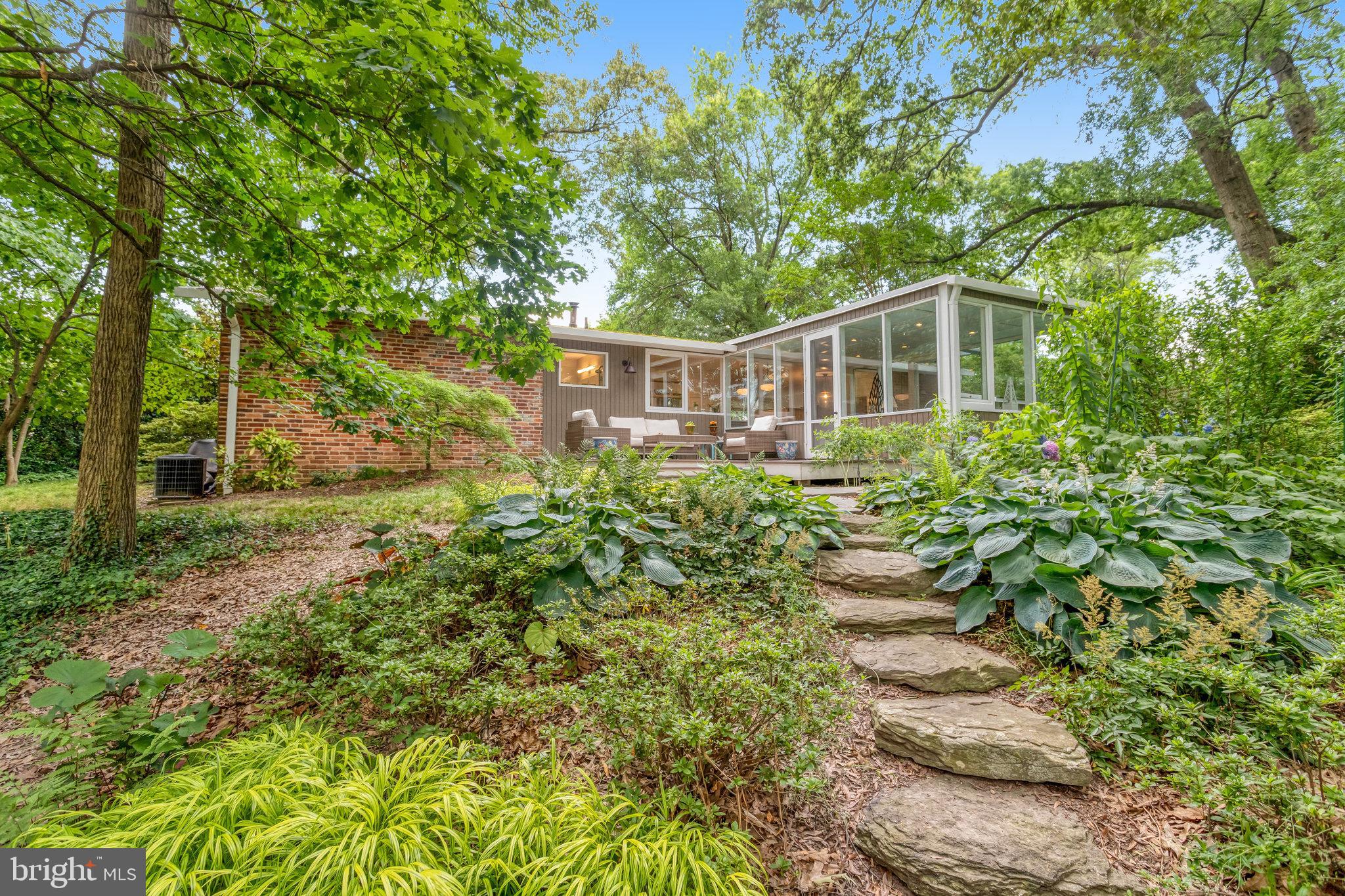 1917 Marthas Road Alexandria, VA 22307 - Photo 42 of 50