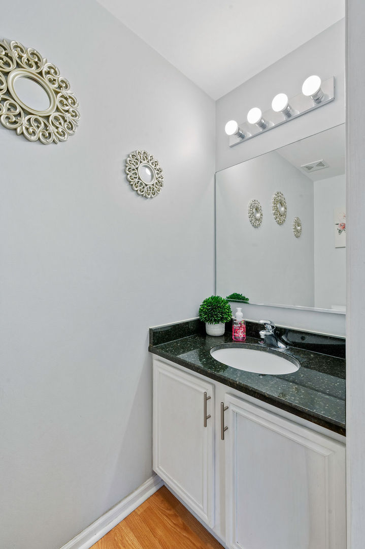 456 Kelly Court Romeoville, IL 60446 - Photo 11 of 29