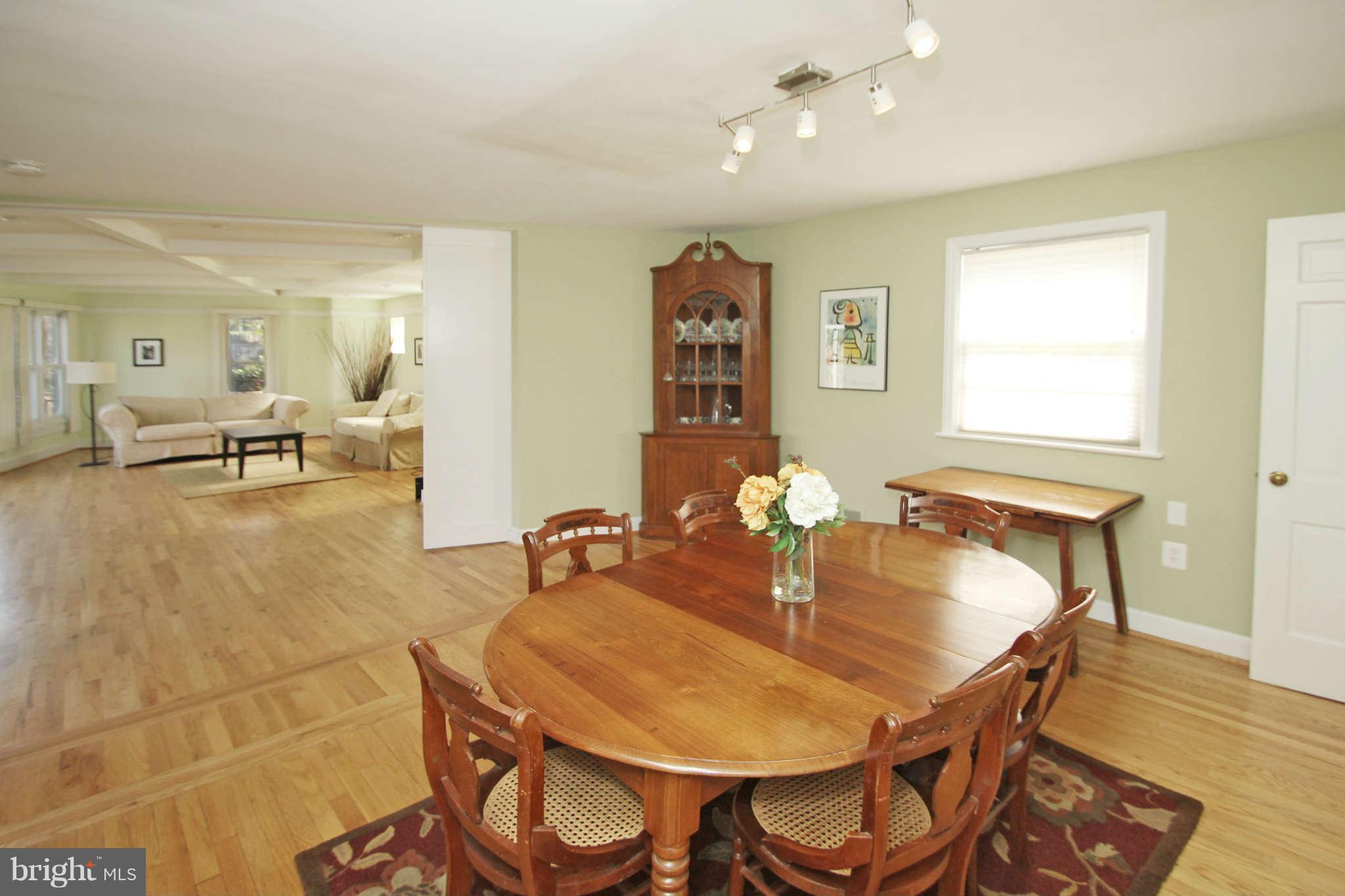 1459 Roxanna Road Northwest Washington, DC 20012 - Photo 8 of 30 Dining Room