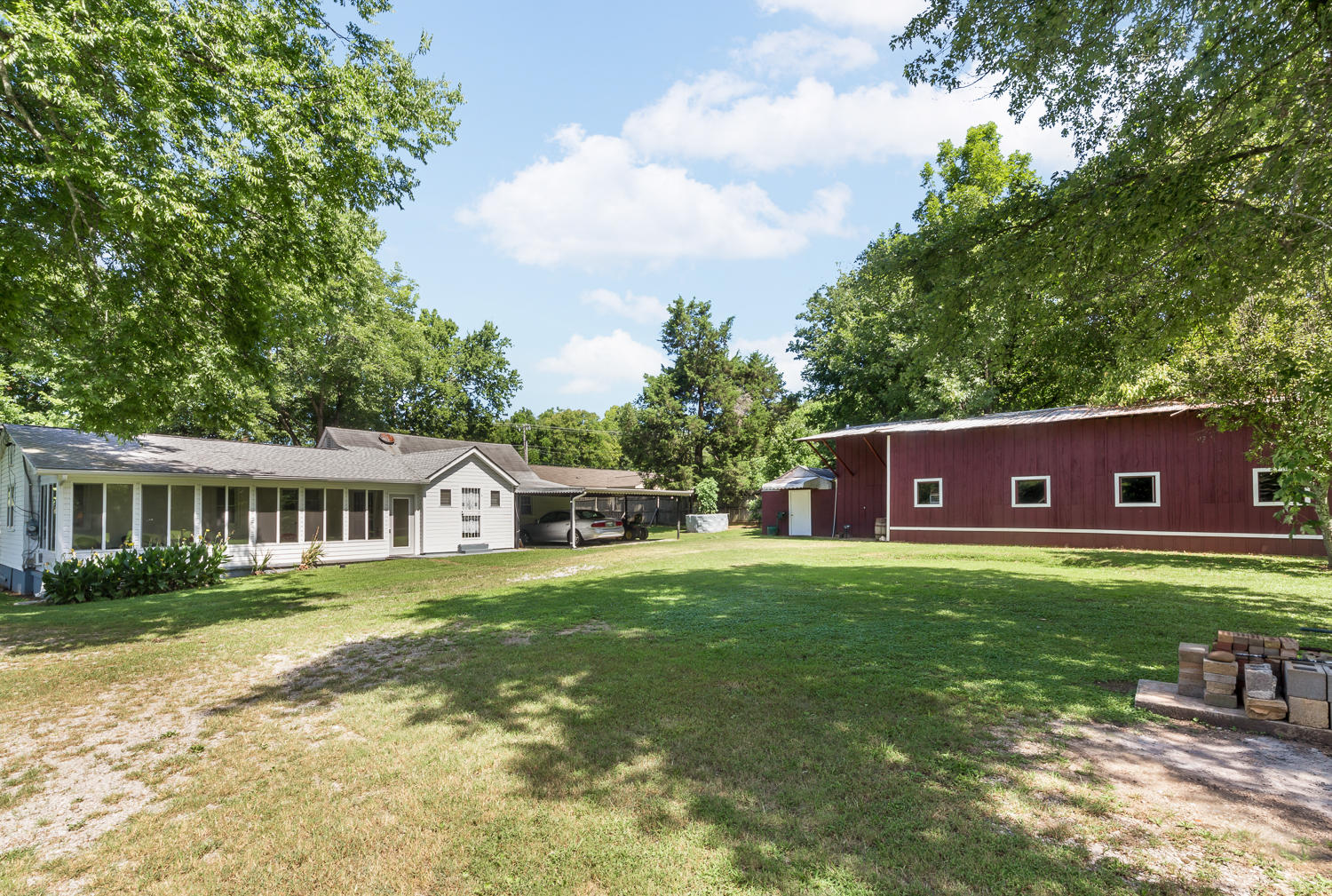 2448 Hickory Valley Road Chattanooga, TN 37421 - Photo 1 of 32 House and Barn - Main - 2448 Hickory Val