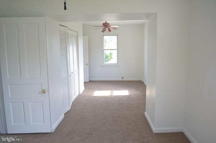 1664 Easton Road Willow Grove, PA 19090 - Photo 33 of 37 an empty room with windows and closet