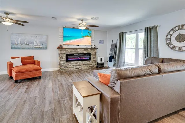 $699,900 | 6527 Bimini Court, Apollo Beach, FL 33572