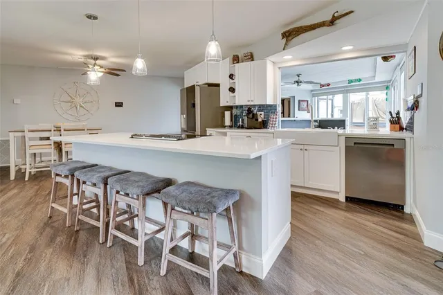 $699,900 | 6527 Bimini Court, Apollo Beach, FL 33572