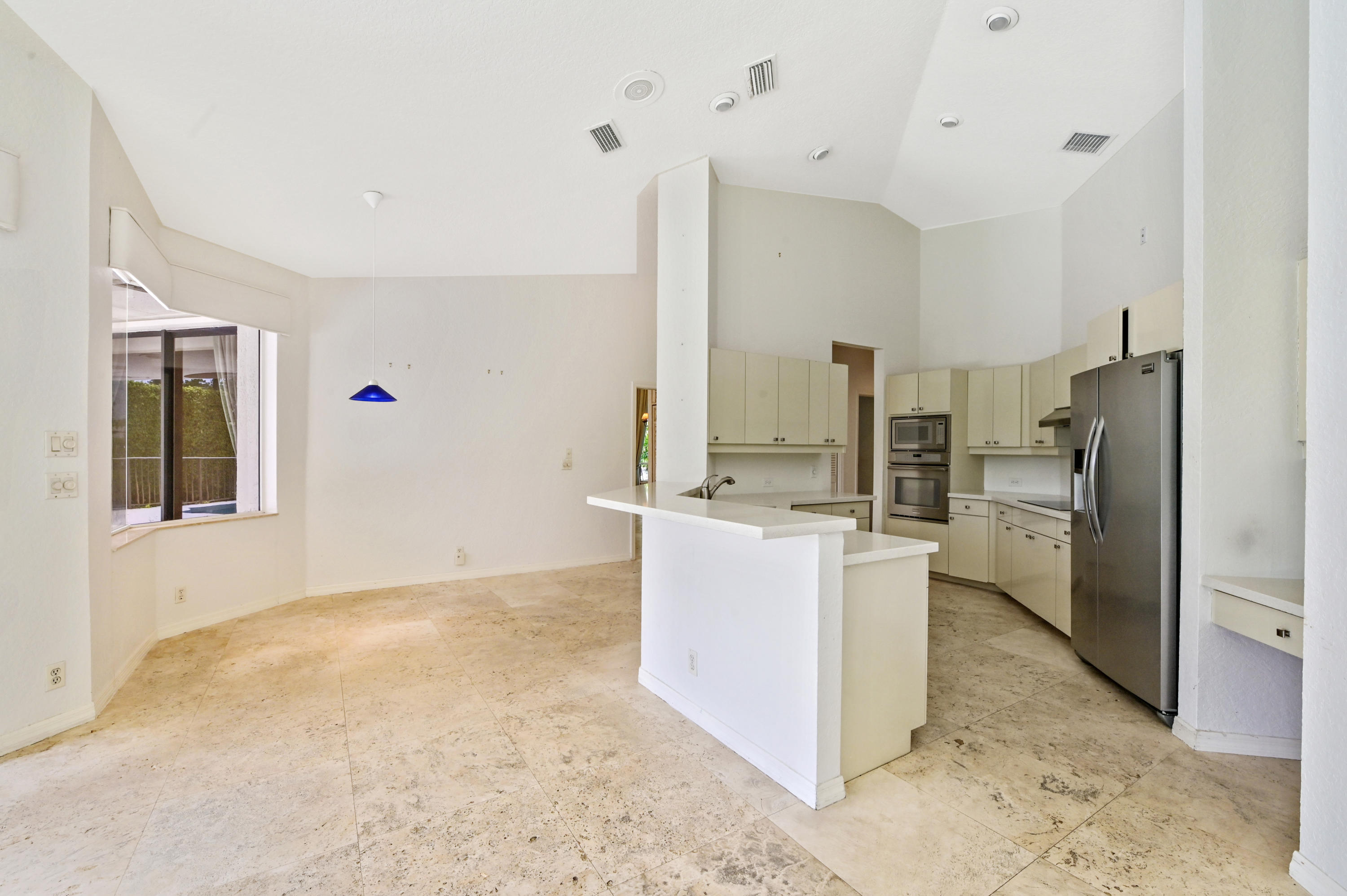 3232 Westminster Drive Boca Raton, FL 33496 - Photo 11 of 40 Kitche 4