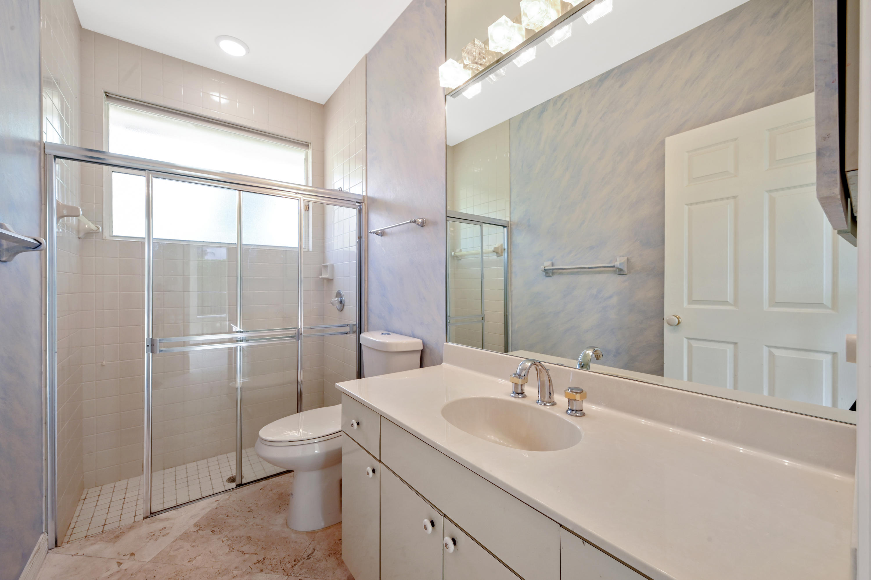 3232 Westminster Drive Boca Raton, FL 33496 - Photo 19 of 40 Bath Room 04