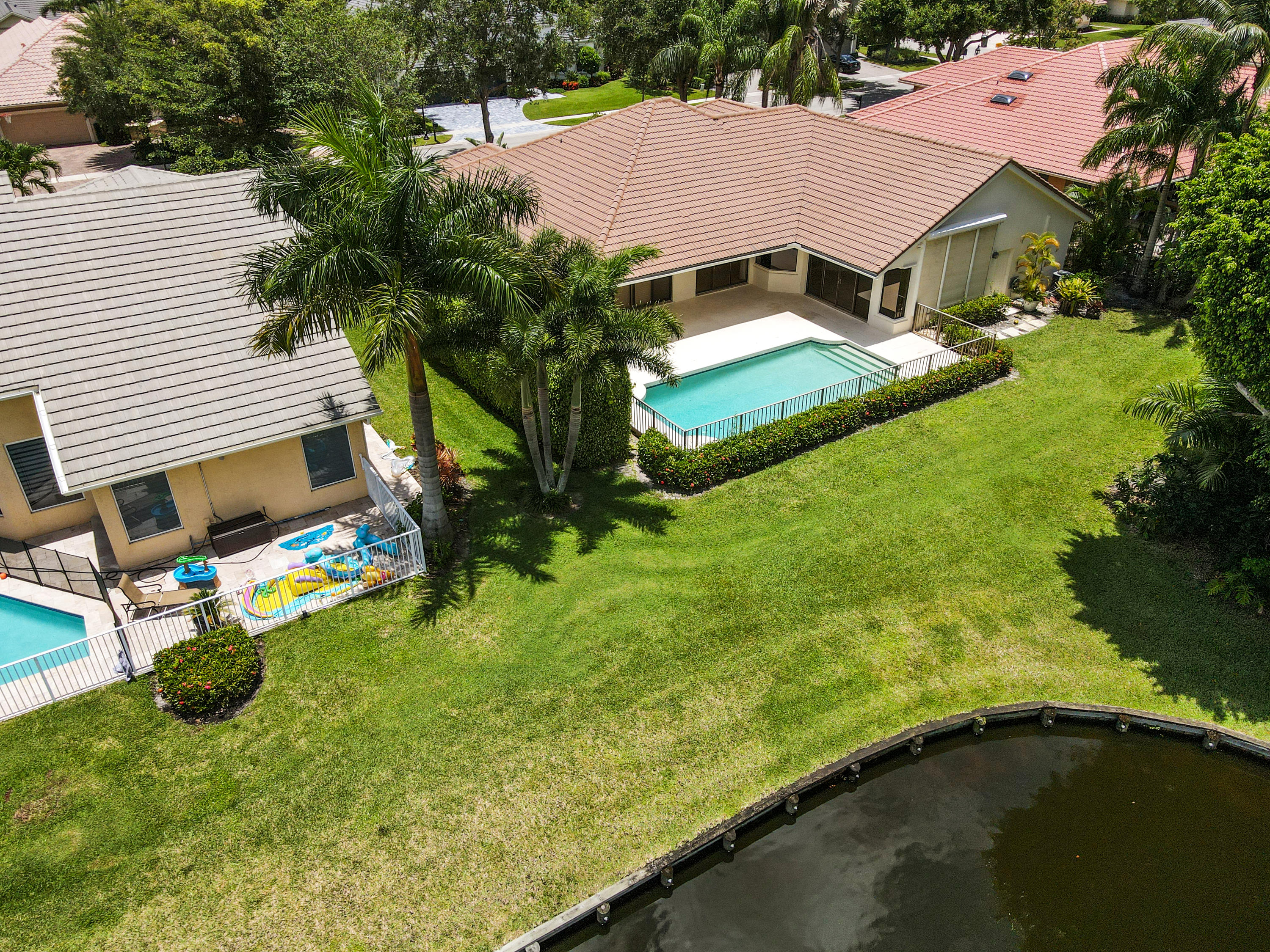 3232 Westminster Drive Boca Raton, FL 33496 - Photo 35 of 40 View 09