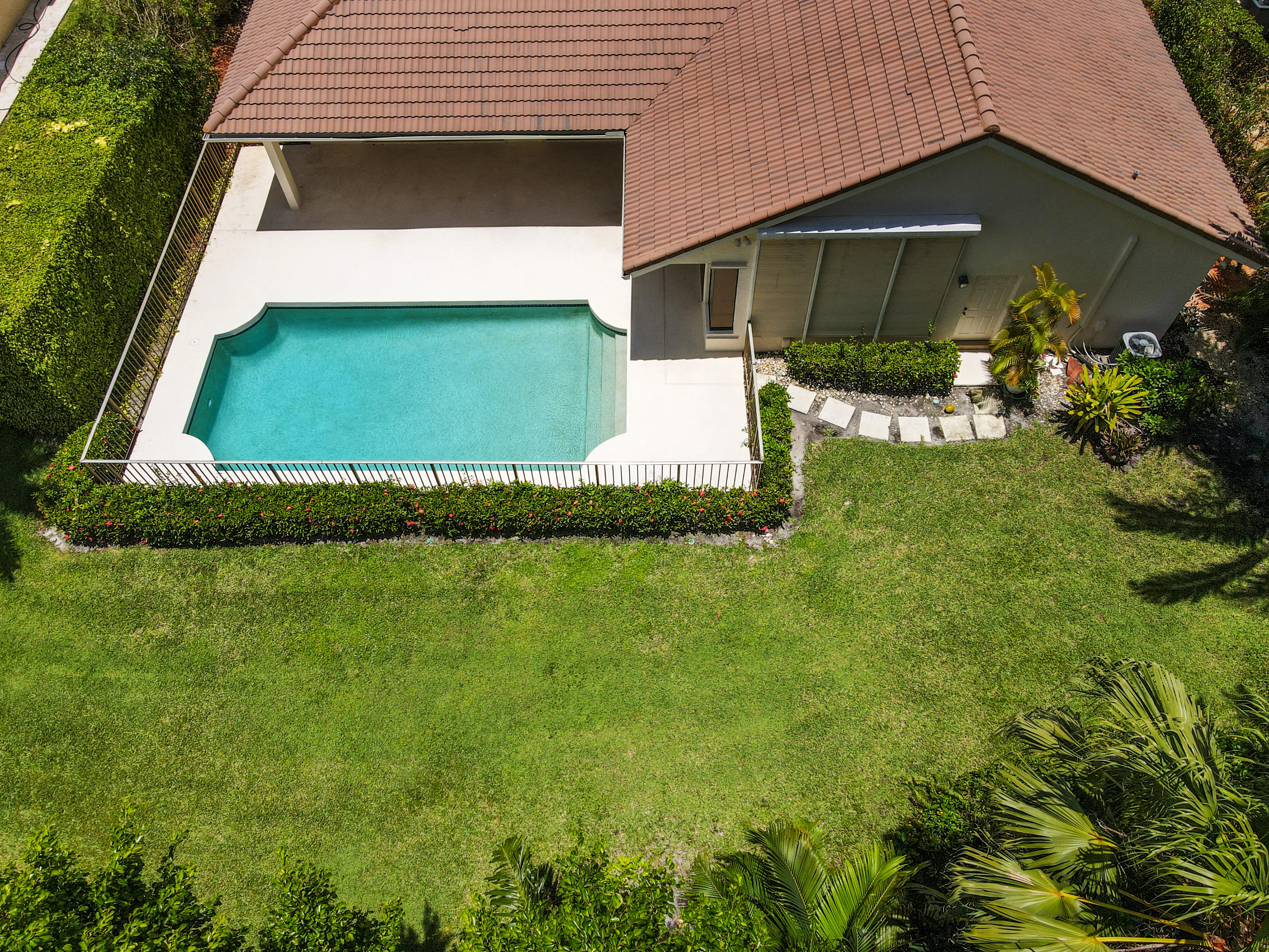 3232 Westminster Drive Boca Raton, FL 33496 - Photo 38 of 40 View 12