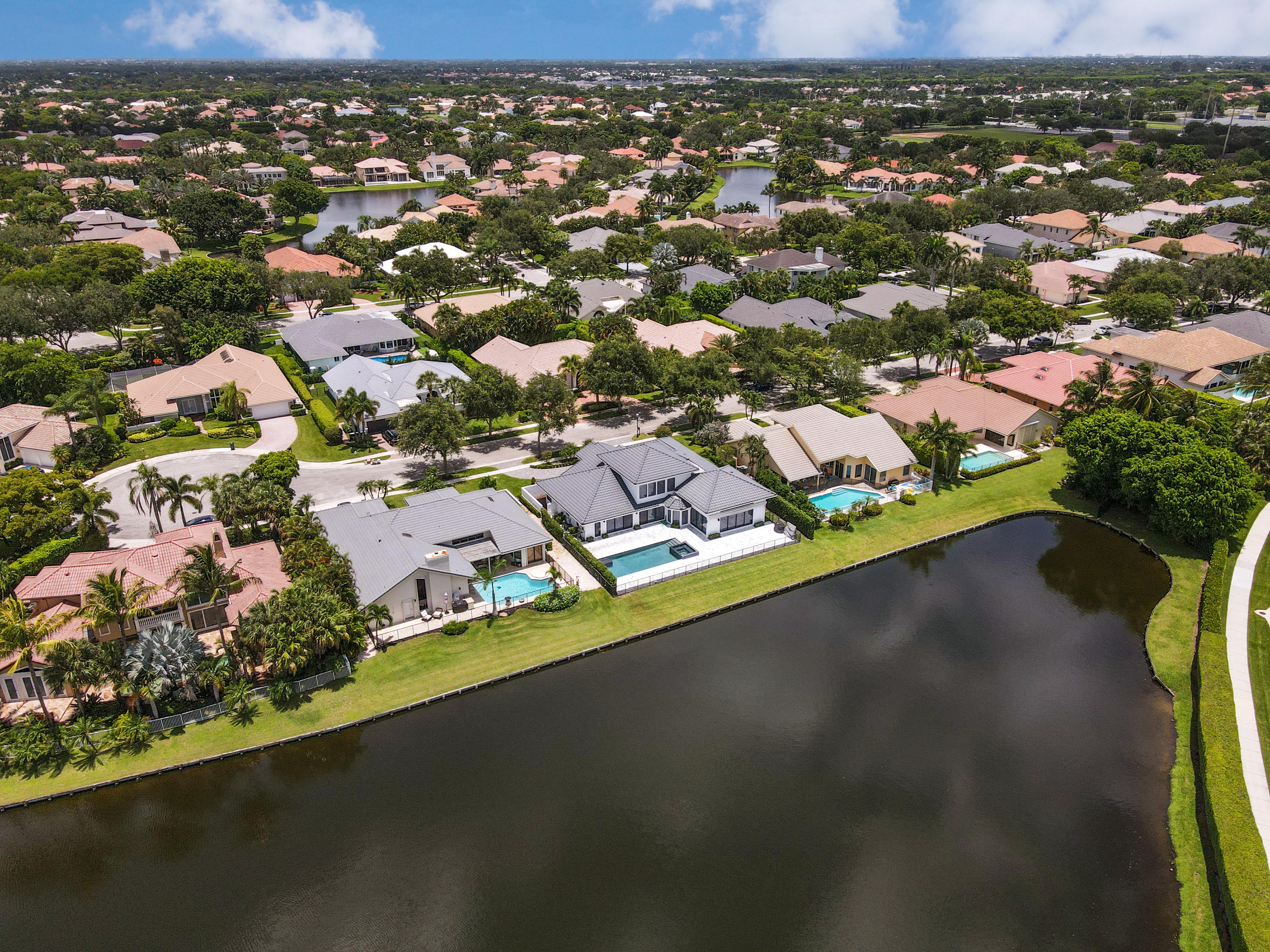 3232 Westminster Drive Boca Raton, FL 33496 - Photo 4 of 40 View 07