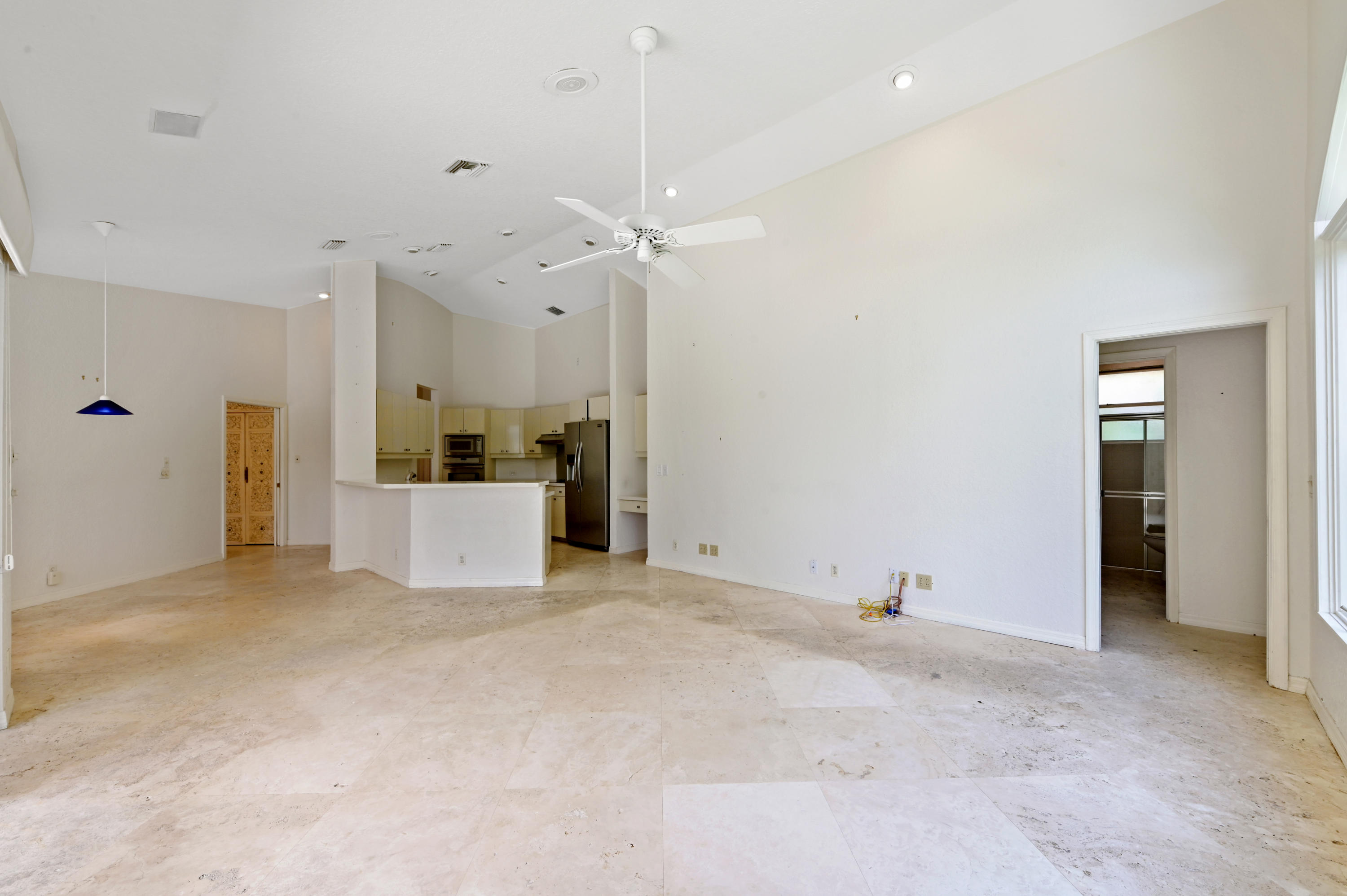 3232 Westminster Drive Boca Raton, FL 33496 - Photo 9 of 40 Kitche 02