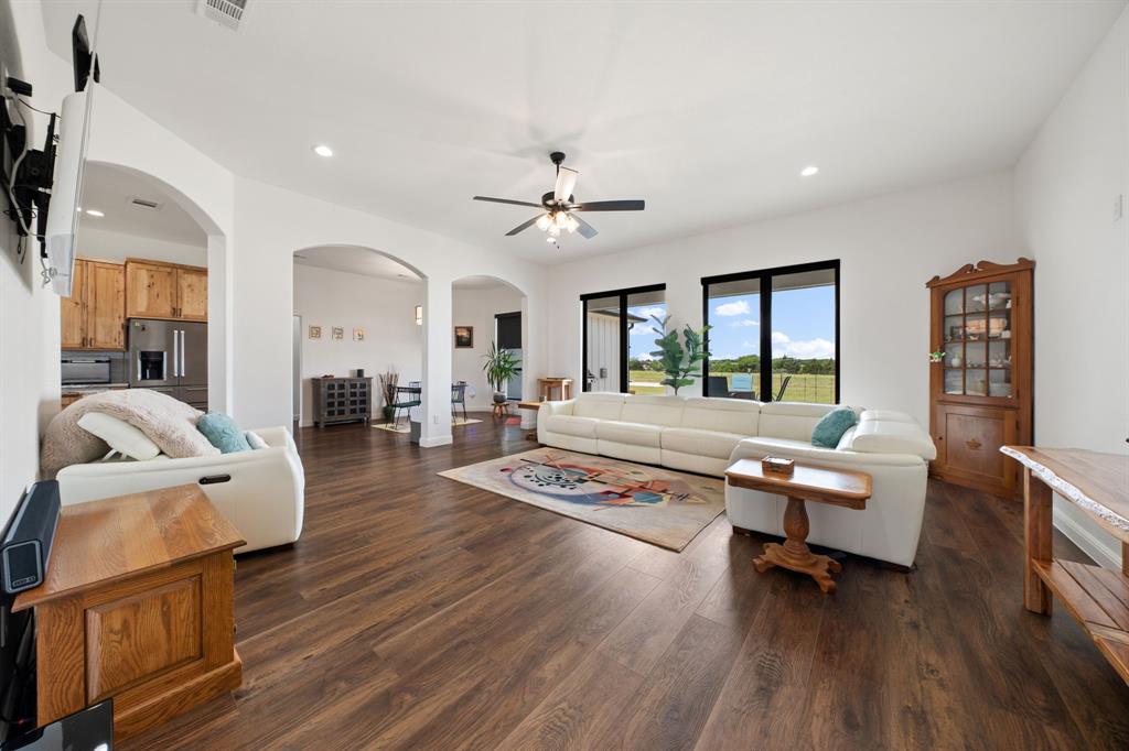 140 Lone Elm Road Midlothian, TX 76065 - Photo 14 of 32