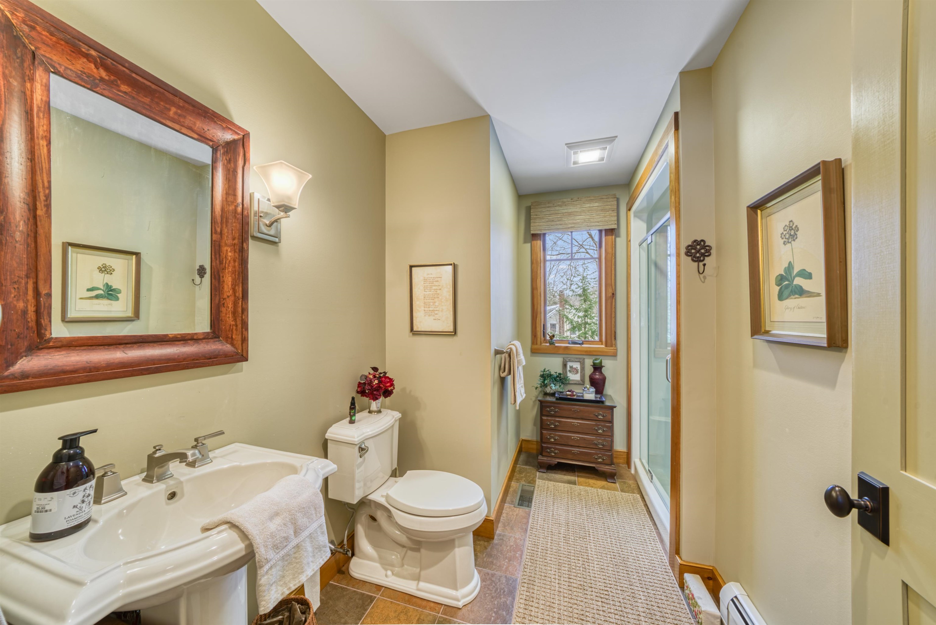 559 Elkins Road New London, NH 03257 - Photo 14 of 39