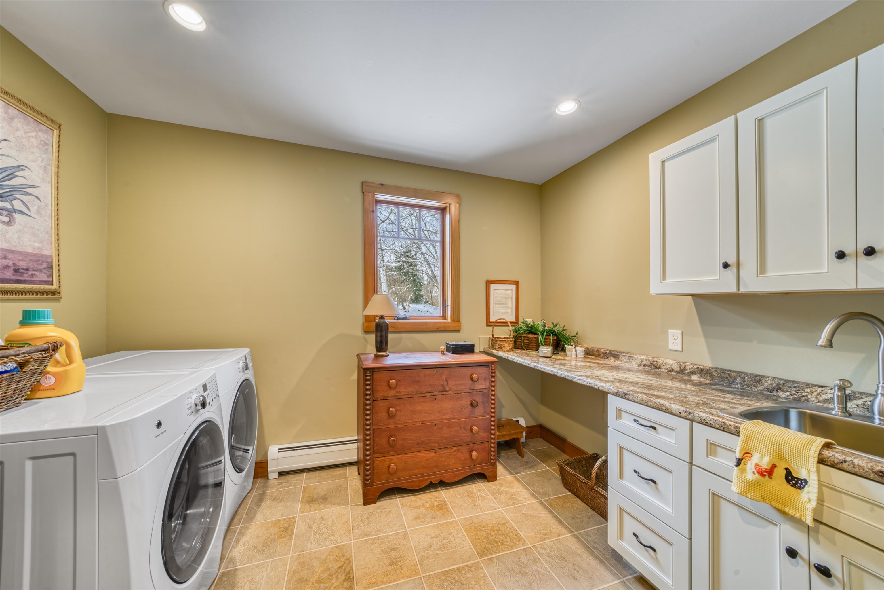 559 Elkins Road New London, NH 03257 - Photo 19 of 39