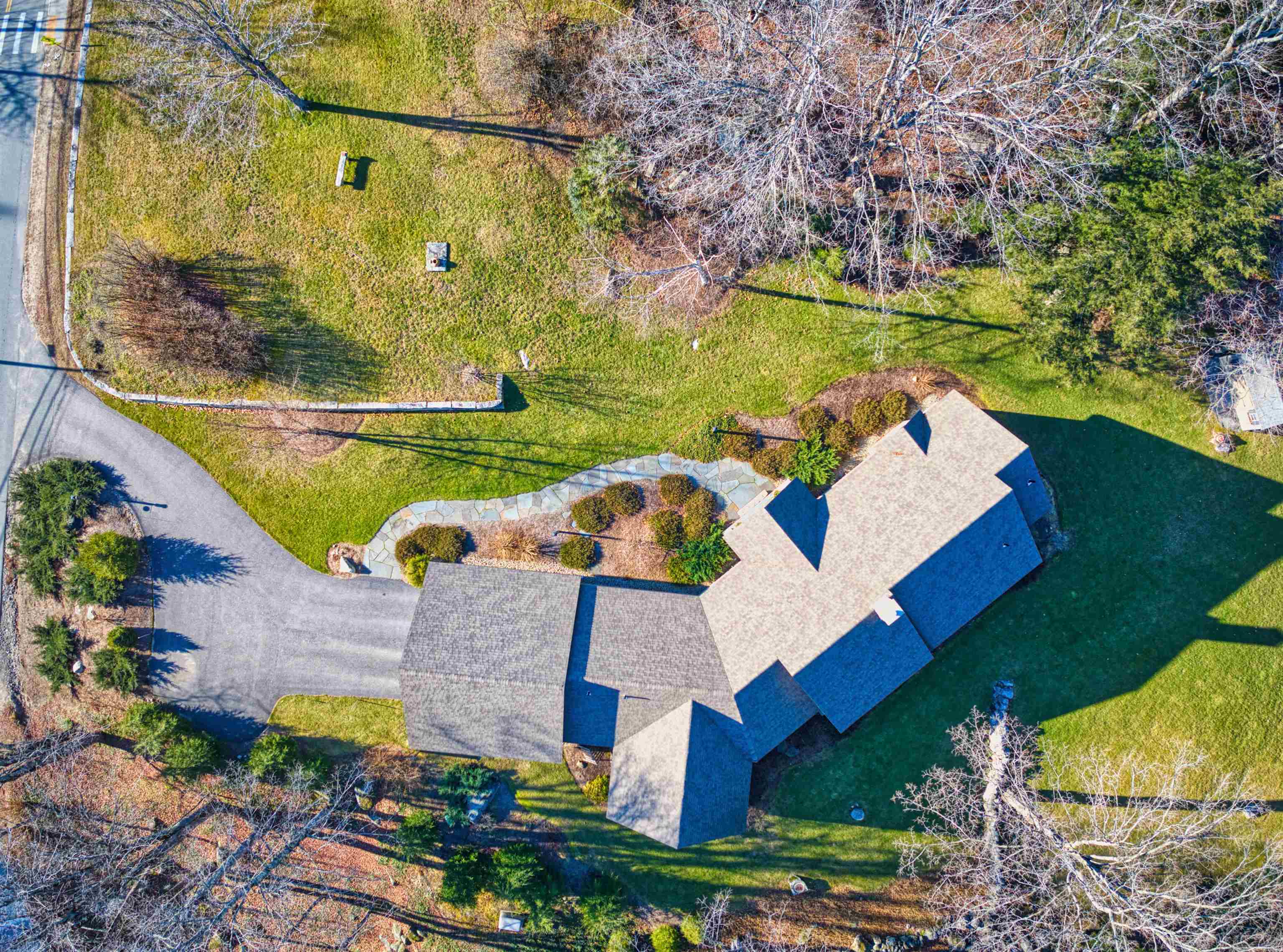 559 Elkins Road New London, NH 03257 - Photo 31 of 39