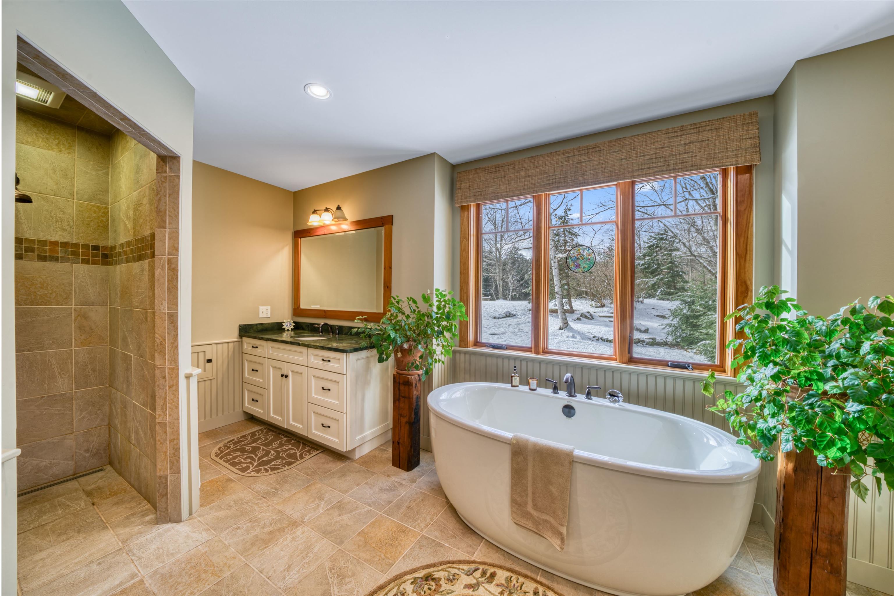 559 Elkins Road New London, NH 03257 - Photo 7 of 39