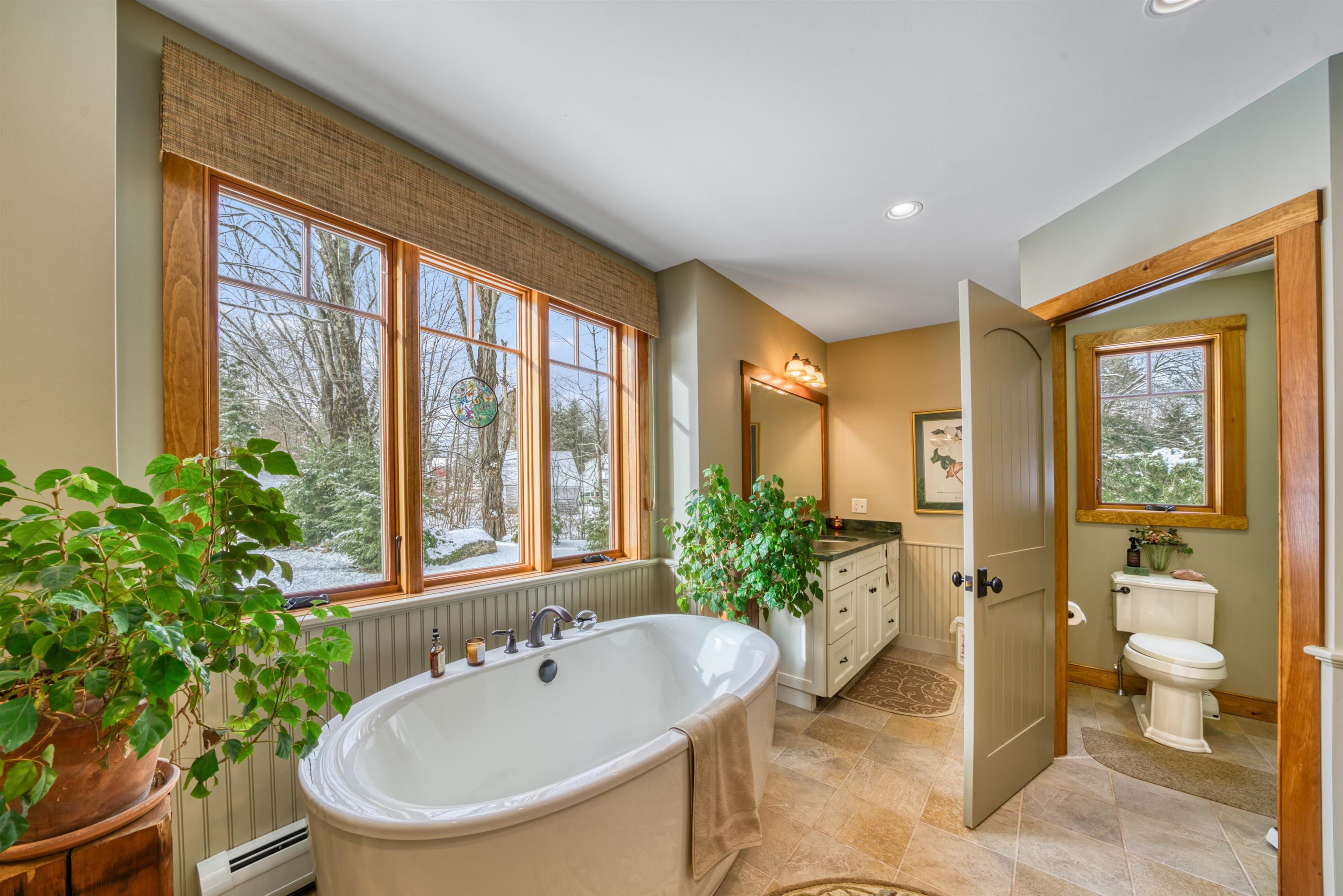 559 Elkins Road New London, NH 03257 - Photo 8 of 39