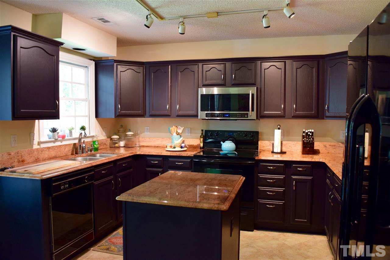 3644 Epperly Court Raleigh, NC 27616 - Photo 5 of 16 Gallery Image 5