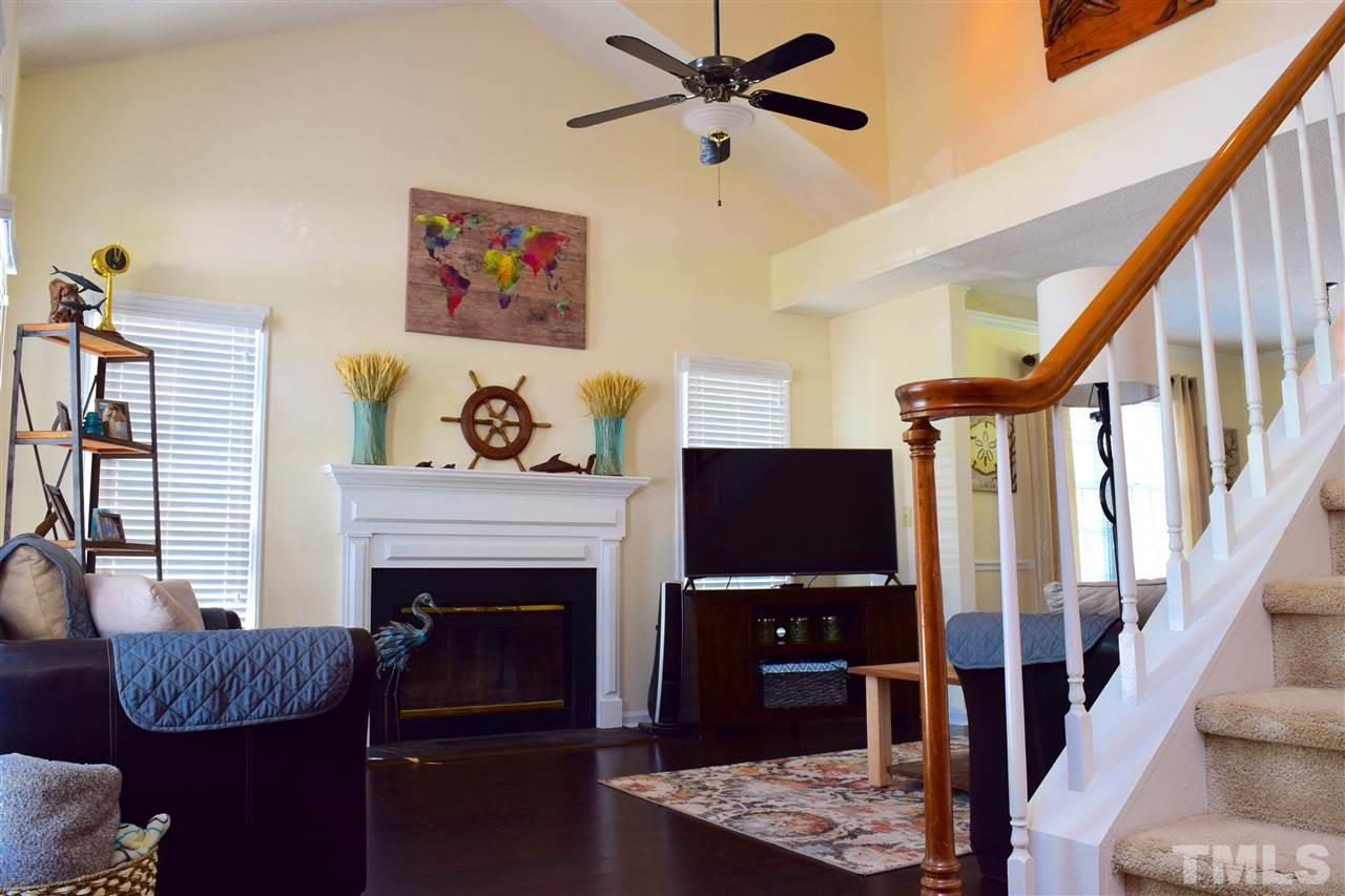 3644 Epperly Court Raleigh, NC 27616 - Photo 7 of 16 Gallery Image 7