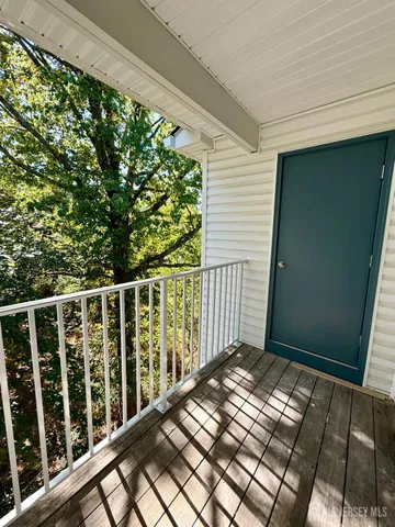 $2,495 | 1238 Waterford Drive, Edison, NJ 08817