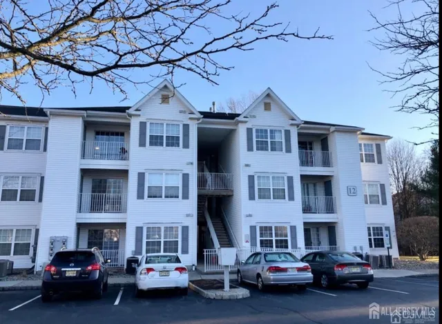 $2,495 | 1238 Waterford Drive, Edison, NJ 08817