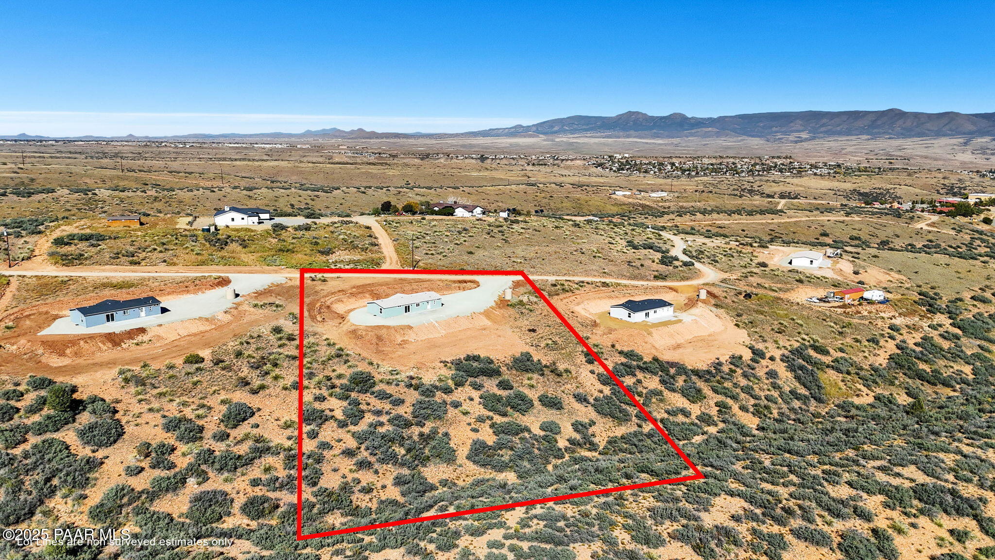 9815 East Ringold Road Dewey, AZ 86327 - Photo 6 of 25 a view of an ocean and beach