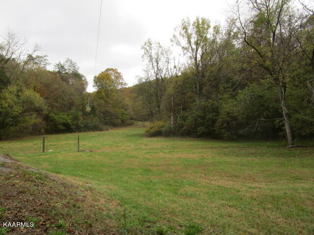 8107 Cracker Neck Road Washburn, TN 37888 - Photo 7 of 7 IMG_3199