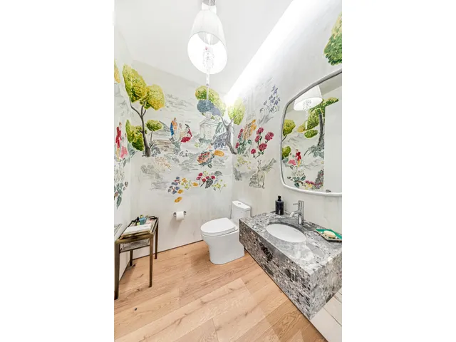 $5,250,000 | 532 West 20th Street, Unit 5 | Chelsea