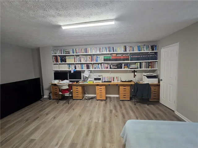 $509,900 | 5000 Sugar Creek Drive, Sugar Hill, GA 30518