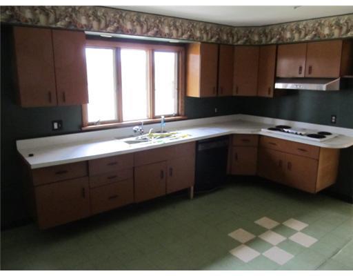 620 Smith Road New Wilmington, PA 16142 - Photo 5 of 12 Kitchen.