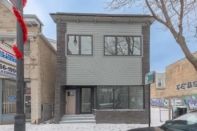 $750,000 | 3044 West Irving Park Road, Chicago, IL 60618