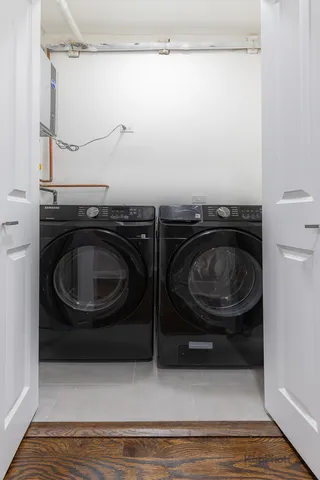 $750,000 | 3044 West Irving Park Road, Chicago, IL 60618