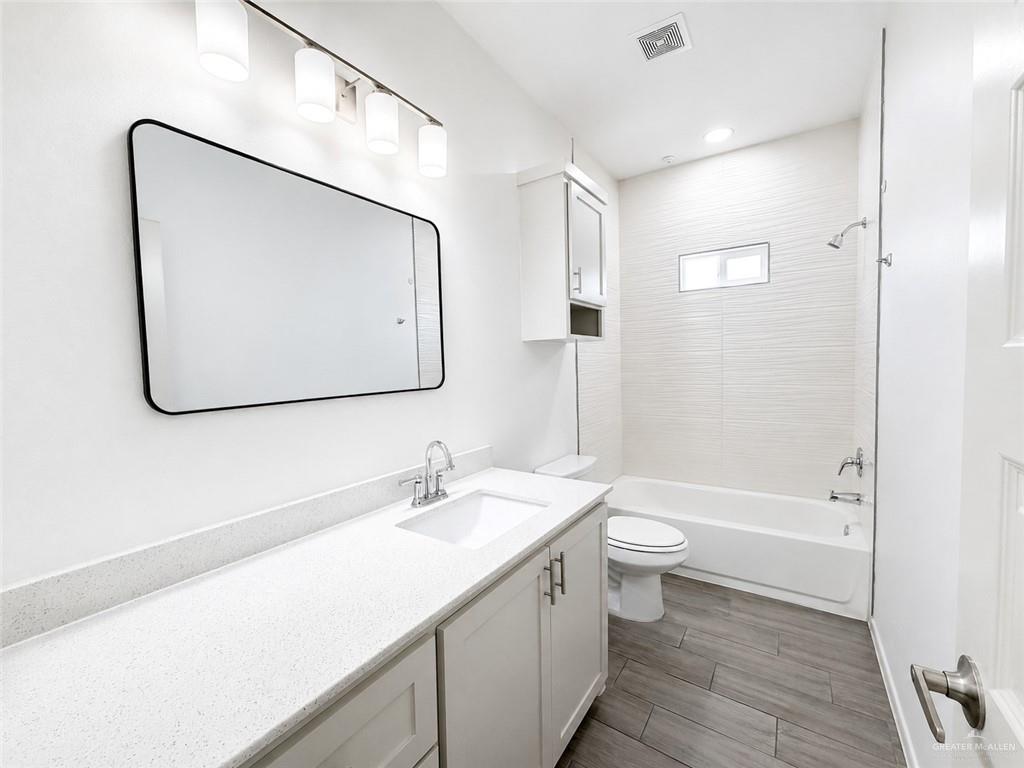 7802 North 58th Street, Unit 1 Mission, TX 78573 - Photo 14 of 17