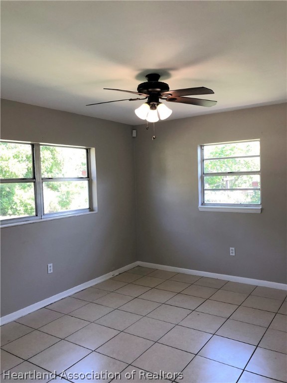 113 Spring Garden Road Sebring, FL 33870 - Photo 3 of 11