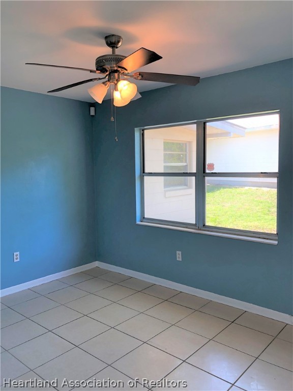 113 Spring Garden Road Sebring, FL 33870 - Photo 9 of 11