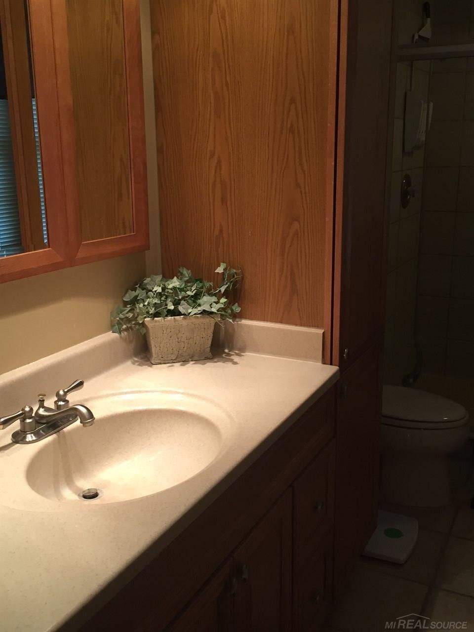 61356 North Ridge Trail Washington, MI 48094 - Photo 31 of 42 31300711-32.JPG