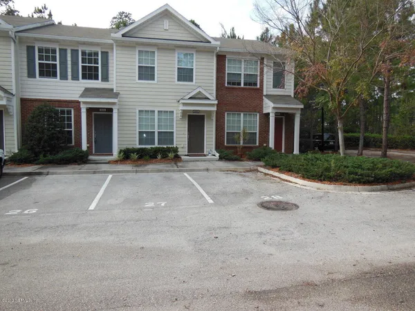 $1,575 | 3504 Summerlin Lane North, Jacksonville, FL 32224