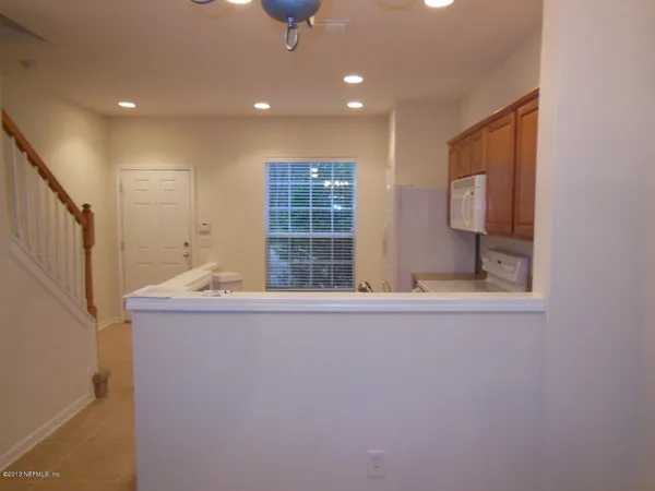 $1,575 | 3504 Summerlin Lane North, Jacksonville, FL 32224