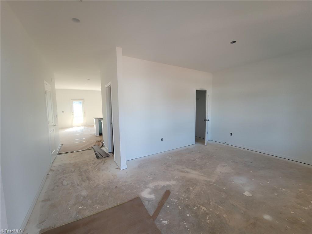 4851 7 Hills Road Pfafftown, NC 27040 - Photo 8 of 9 Gallery Image 8