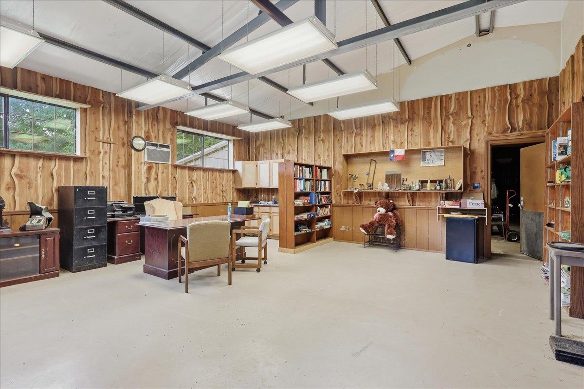 3407 Old Kountze Road Silsbee, TX 77656 - Photo 46 of 49