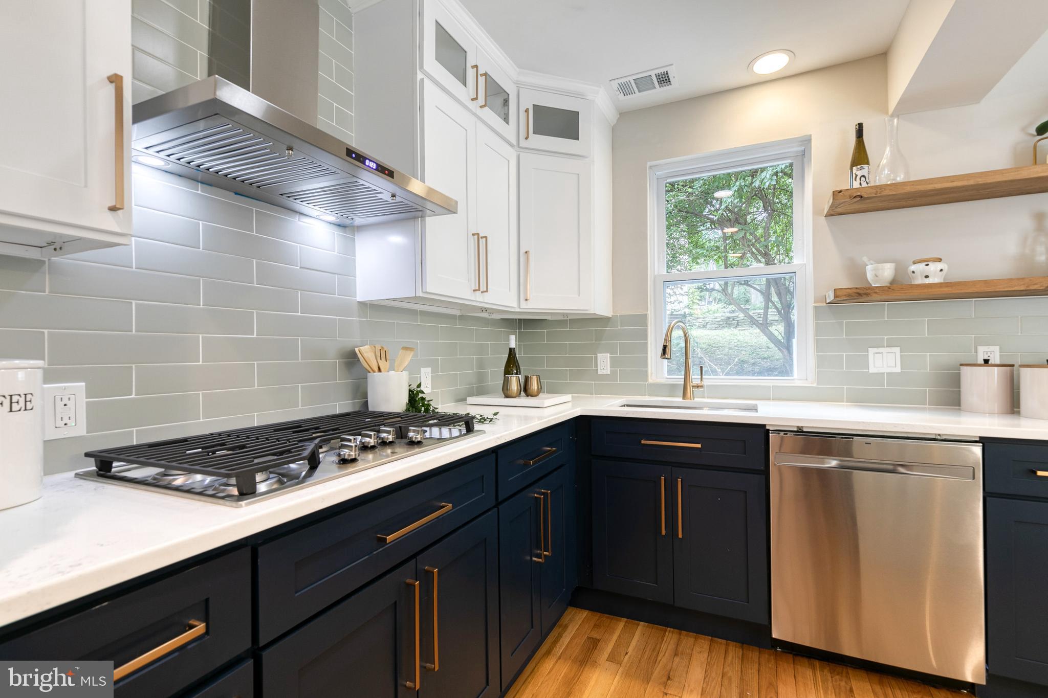 8214 Larry Place Chevy Chase, MD 20815 - Photo 14 of 51