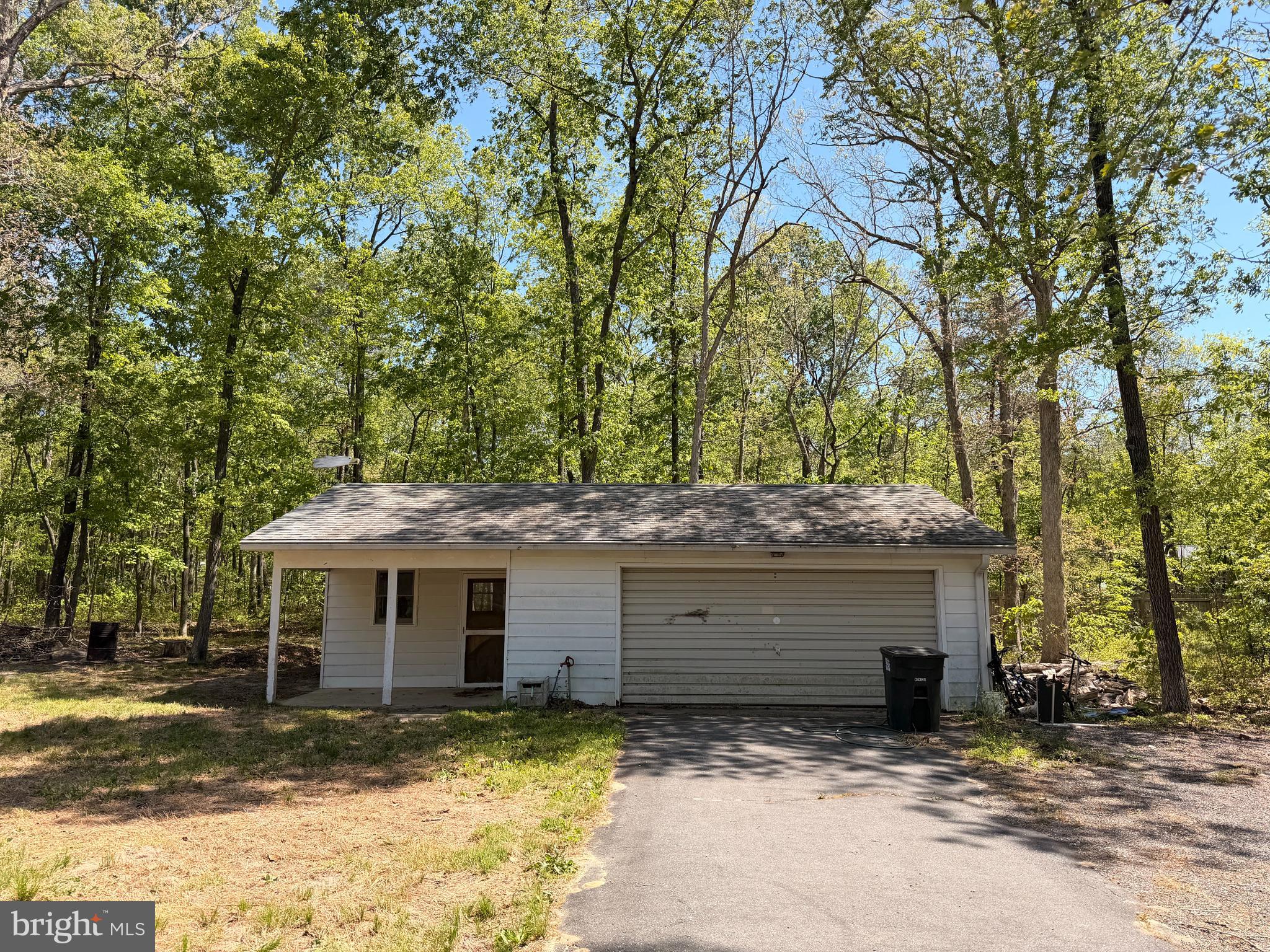 25865 Brookwood Road Greensboro, MD 21639 - Photo 6 of 18 a view of a house with a yard